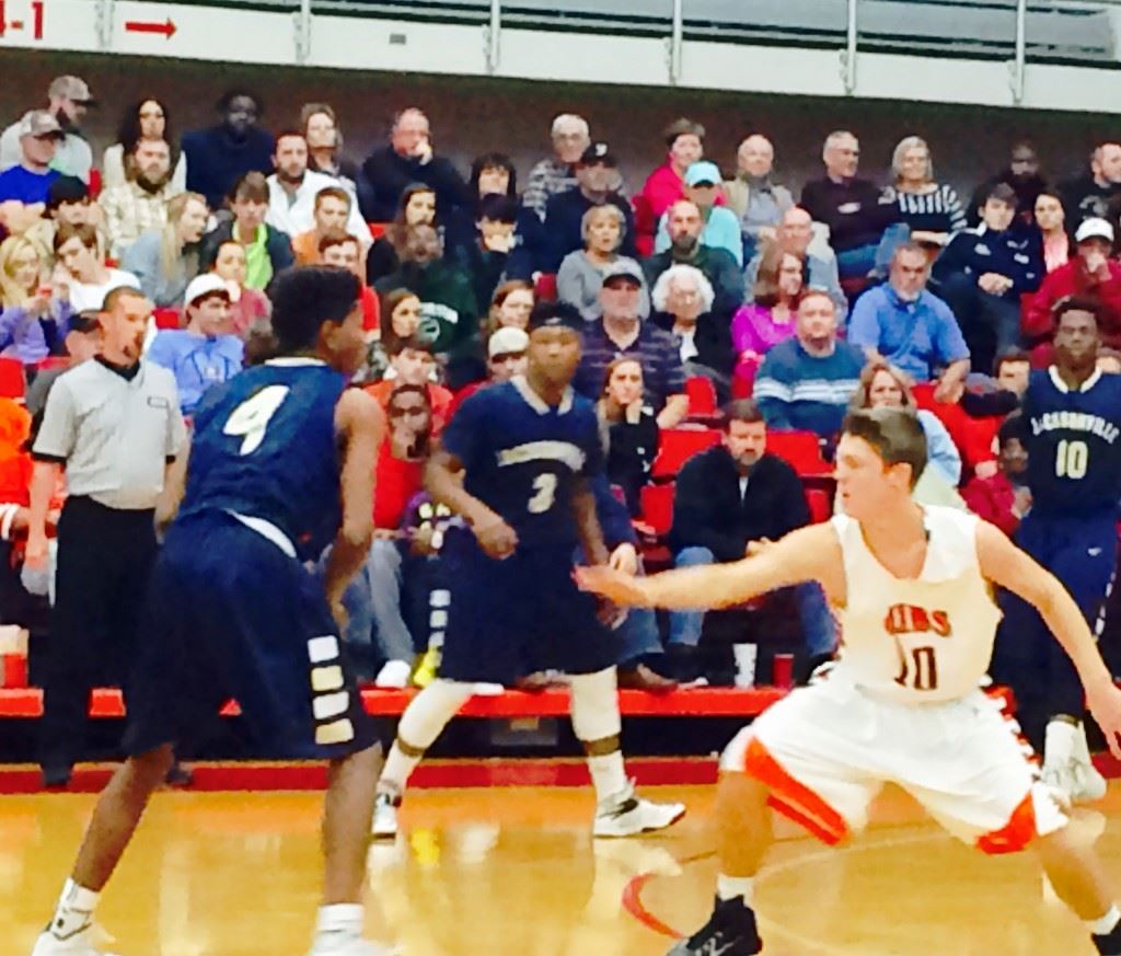 Alexandria's Chance Williams (10) takes his defensive stance against Jacksonville's Cam Horton.