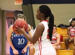 Saks' Miracle Dennard lines up a free throw Wednesday. (Photo by Bridget Merriman)