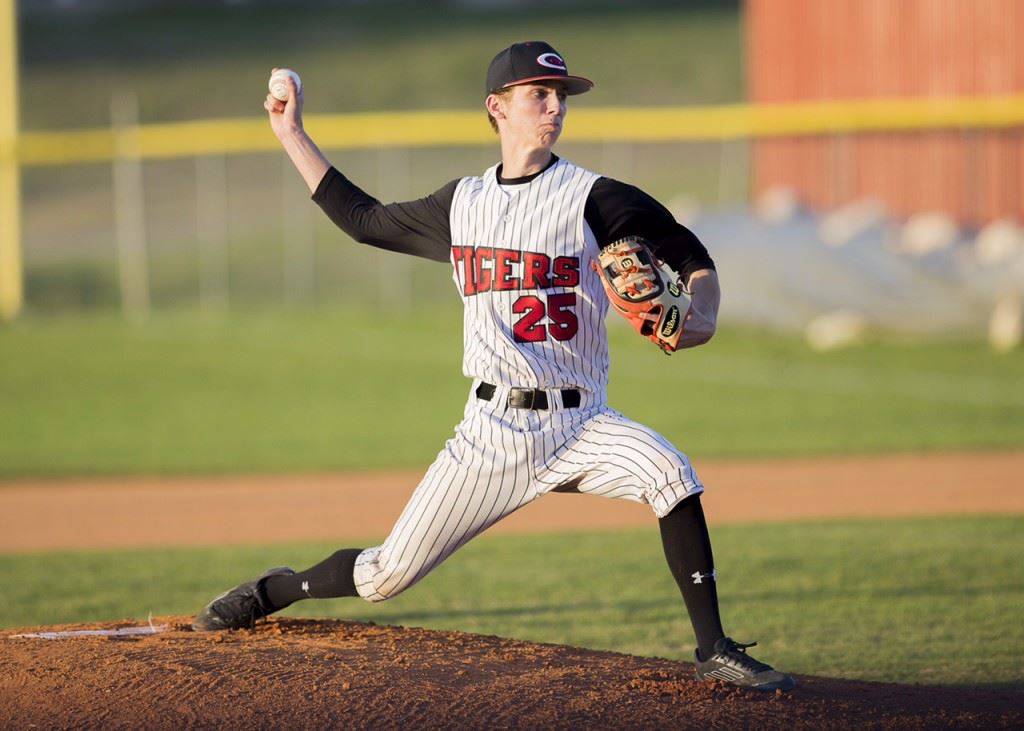 Cleburne County senior right-hander Max Watson threw nearly 120 pitches in his complete game victory over Jacksonville. (Photo by Jonathan Fordham/J&E Art&Design)