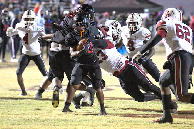 Anniston opened a 21-0 halftime lead on Andalusia, but lost 35-28 when the visiting Bulldogs scored two touchdowns in the final two minutes. (Photo by Bo Hudgins)