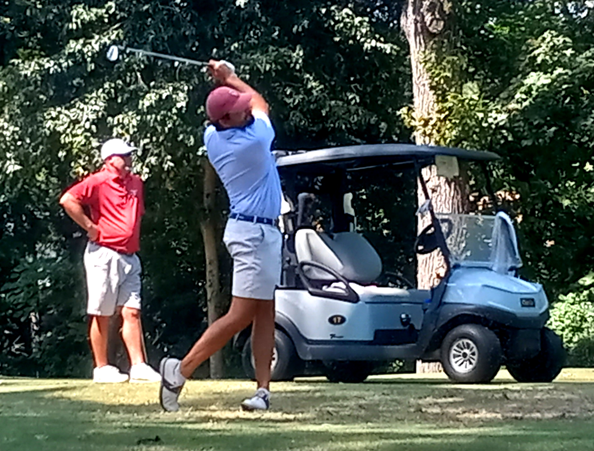 Jackson King tees off on Anniston Country Club’s No. 3 hole during Sunday’s final round of the Sunny King Charity Classic. (Photo by Joe Medley/East Alabama Sports Today)